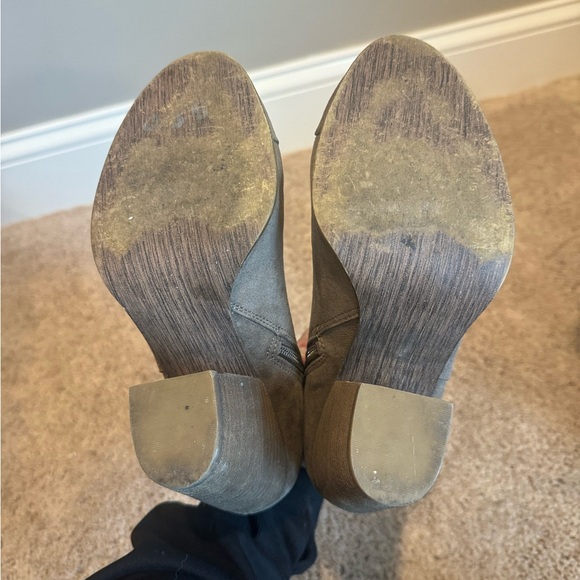 Carlos booties - size 7 - Picture 3 of 7